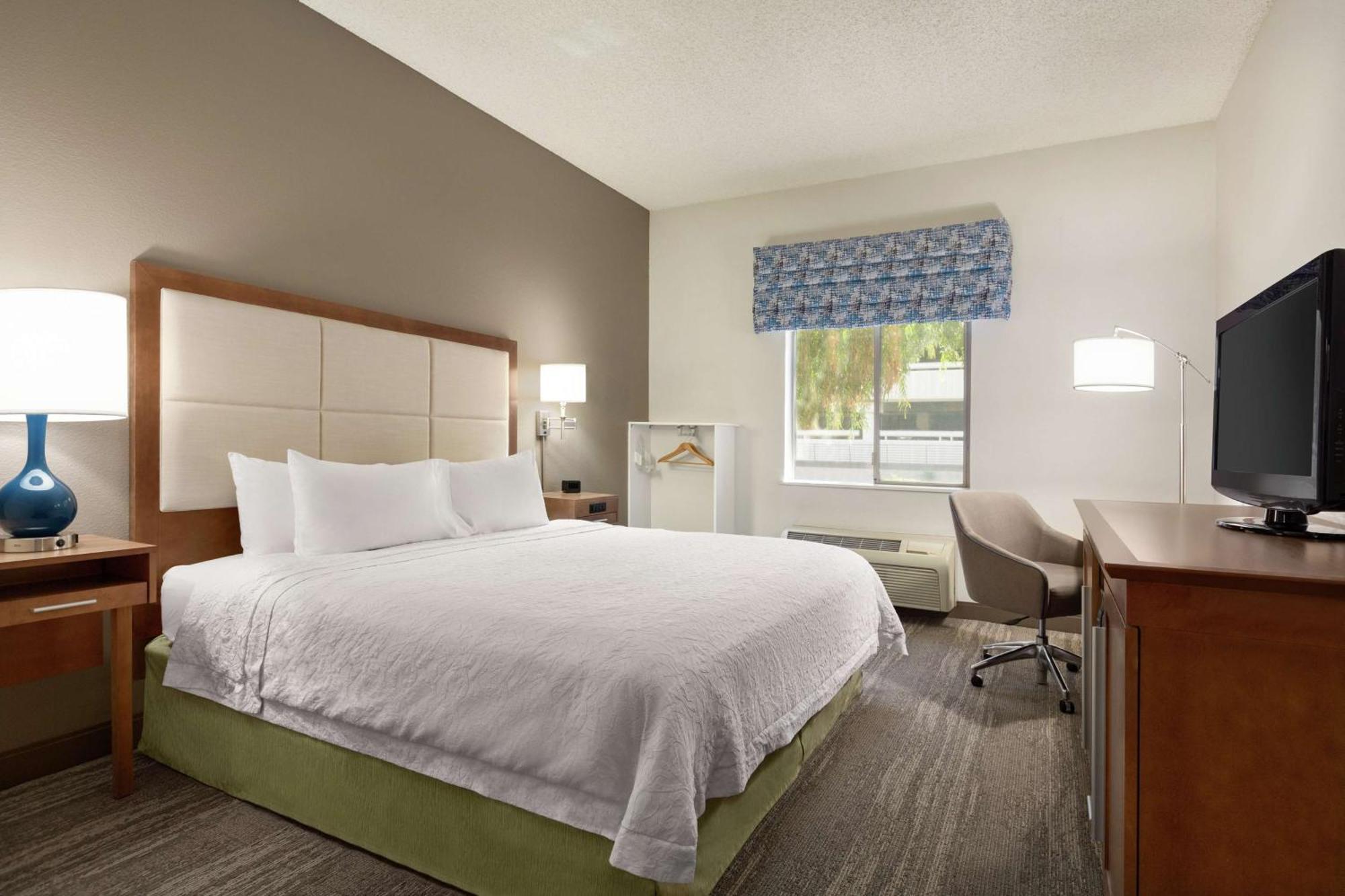 Hampton Inn Phoenix Midtown Downtown Area Exterior photo