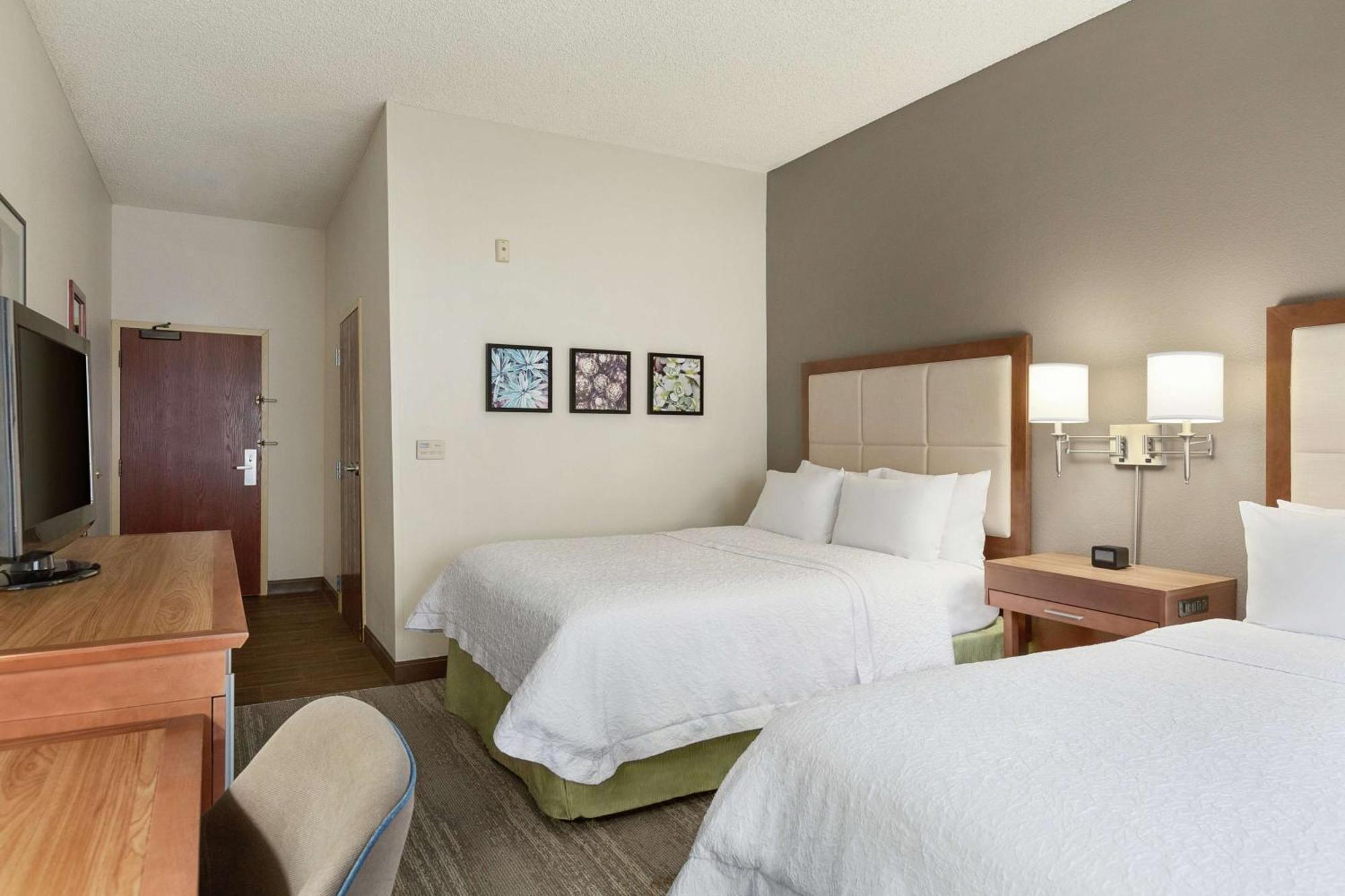 Hampton Inn Phoenix Midtown Downtown Area Exterior photo